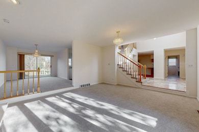 3820 Kiess Dr, Glenview, IL 60026 - photo 5