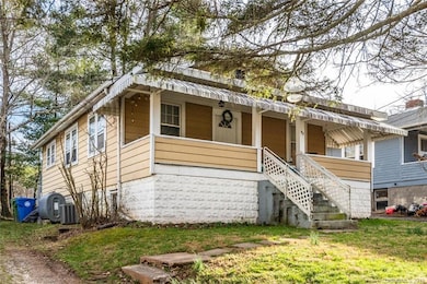 95 Le An Hurst Rd, Asheville, NC 28803 - photo 2