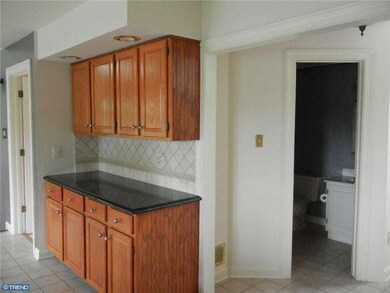 8 Byron Dr, Mount Laurel, NJ 08054 - photo 5