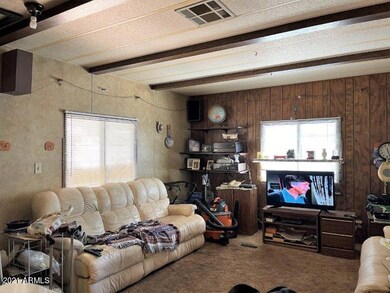 Living Room (2)