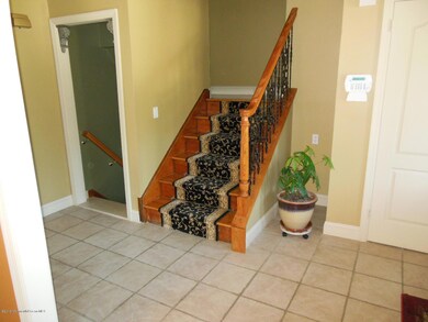 821 Regency Ct, Toms River, NJ 08753 - photo 5