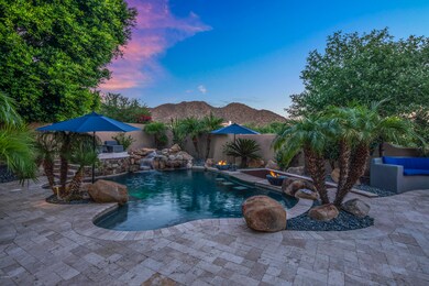 Swim up bar