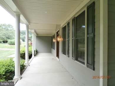 11818 Ivy Mill Rd, Reisterstown, MD 21136 - photo 5