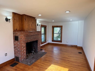 47 Nh Route 118, Canaan, NH 03741 - photo 2