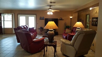 Photo 2 of Extra Large Great Room