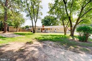 330 Wellham Ave, Glen Burnie, MD 21061 - photo 2