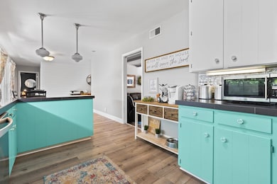 612 Woodcrest Dr, Hurst, TX 76053 - photo 5