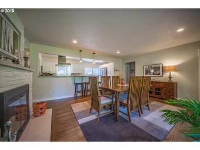 16624 SW Roosevelt Ave, Lake Oswego, OR 97035 - photo 7