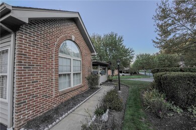 1467 Greenbriar Ct unit 1467, South Park, PA 15129 - photo 3