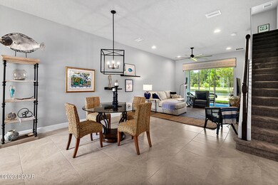 Dining Room & Family Room Combo