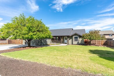 61121 Ladera Rd, Bend, OR 97702 - photo 2