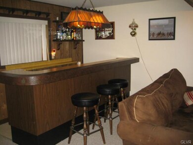 2504 Shaler St, Allentown, PA 18103 - photo 4