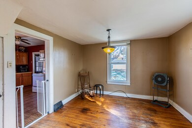 201 N 1st St, Princeton, IL 61356 - photo 5