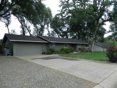 578 Julie Way, Redding, CA 96002 - photo 3