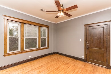 2200 W Cortez St unit 3R, Chicago, IL 60622 - photo 5