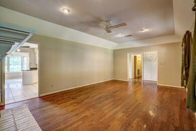 22610 Cardinal Ln, Tomball, TX 77377 - photo 6