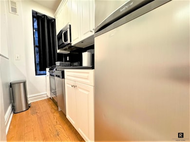668 Riverside Dr unit 3H, New York, NY 10031 - photo 4