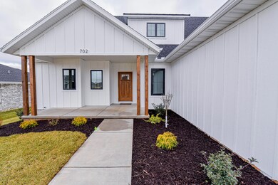 702 N Fox Hill Cir, Nixa, MO 65714 - photo 3