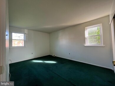 4263 Lyman Dr, Philadelphia, PA 19114 - photo 5