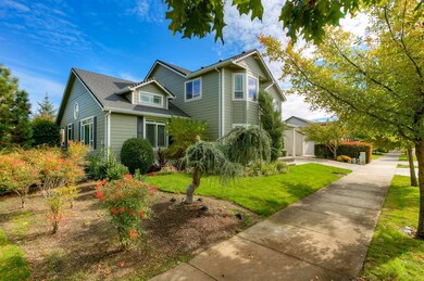 770 Valley Oak Blvd unit 2, Central Point, OR 97502 - photo 3