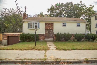 40 School St, Central Falls, RI 02863 - photo 2