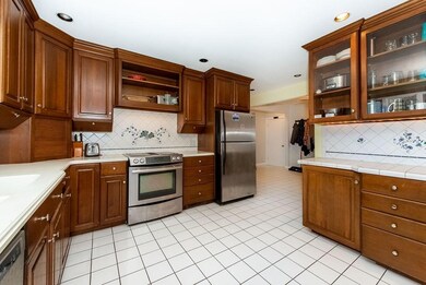 225 S Main St, Newmarket, NH 03857 - photo 5