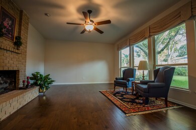 7719 Creek Glen Dr, Houston, TX 77095 - photo 4