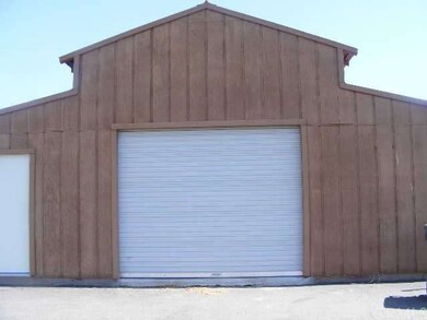 Storage or shop