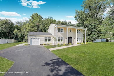 28 Whittier Dr, Manalapan, NJ 07726 - photo 3