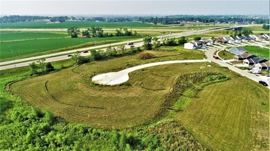 3165 Golden Gate Ct SW, Cedar Rapids, IA 52404 - photo 3