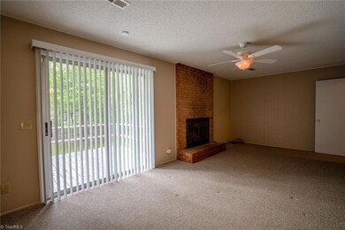 1840 Lantern Dr, Asheboro, NC 27205 - photo 5