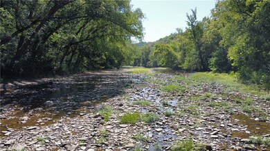 794 Madison 5195, Elkins, AR 72727 - photo 3