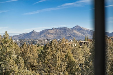 2790 NW Lynch Ln, Redmond, OR 97756 - photo 2