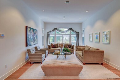 774 Waldens Pond Rd, Albany, NY 12203 - photo 5