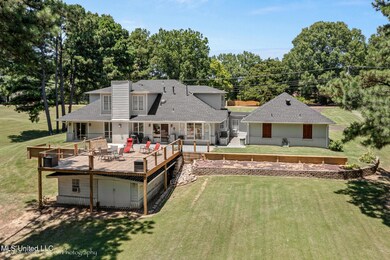 920 Green T Lake W, Hernando, MS 38632 - photo 3