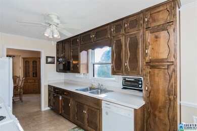 6225 Lakewood Trail, Pinson, AL 35126 - photo 7