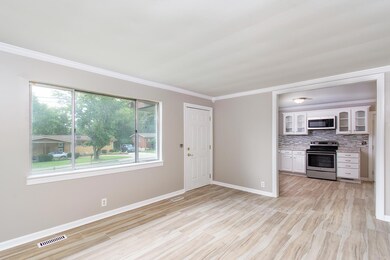 Tons of natural light pouring in