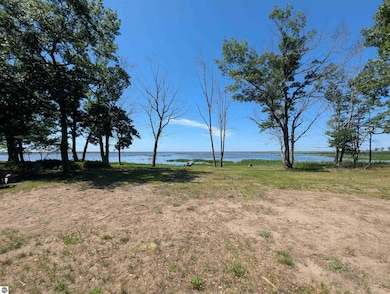 2740 E Booth Rd, Au Gres, MI 48703 - photo 3