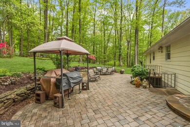 5605 Brookside Ct, Sykesville, MD 21784 - photo 4