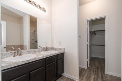 699 Fallow Ln, Alvin, TX 77511 - photo 6