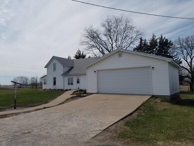 Attached Garage