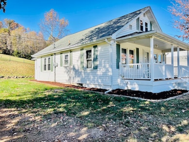 6C89CA79-11B6-4D18-98A2-CC6285E298BC