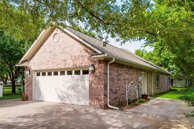 216 Cayuga Trail, Gainesville, TX 76240 - photo 4