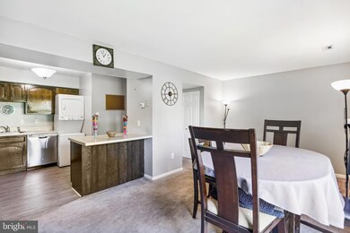 11397 Laurelwalk Dr, Laurel, MD 20708 - photo 5