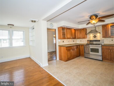 35 Wilkshire Rd, Doylestown, PA 18901 - photo 5