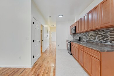 45 Orient Ave, Jersey City, NJ 07305 - photo 3