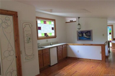 701 Deacon Rd, Burnsville, NC 28714 - photo 7