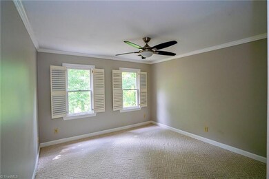 2304 Montree Ct, High Point, NC 27265 - photo 5