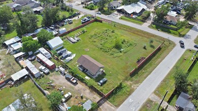 5209 Antha St, Houston, TX 77016 - photo 2