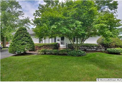 711 Palmer Ave, Holmdel, NJ 07733 - photo 3